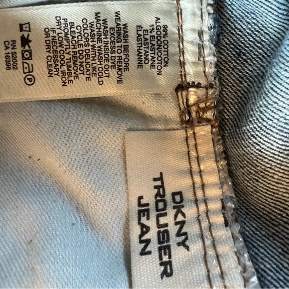 DKNY Women’s  Classic Blue  Bell Bottom Jeans - Picture 7 of 10